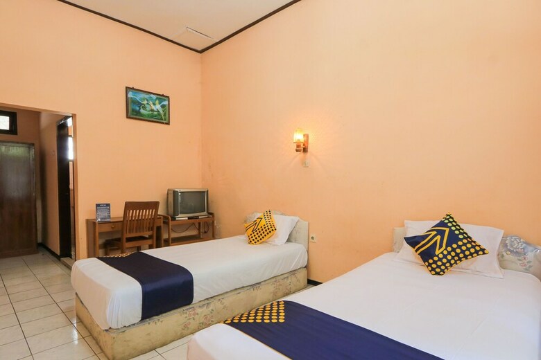 Hostal Spot On 2465 Hotel Raung View