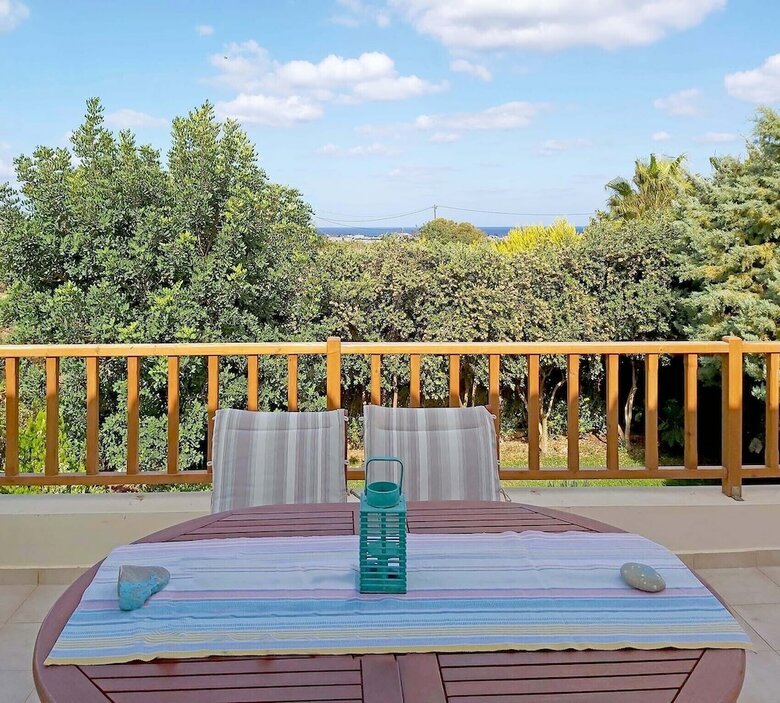 Villa Armonia, Everything Is In Harmony