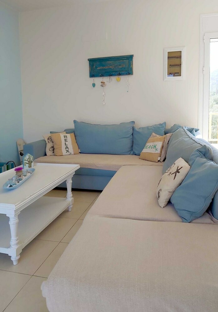 Villa Armonia, Everything Is In Harmony