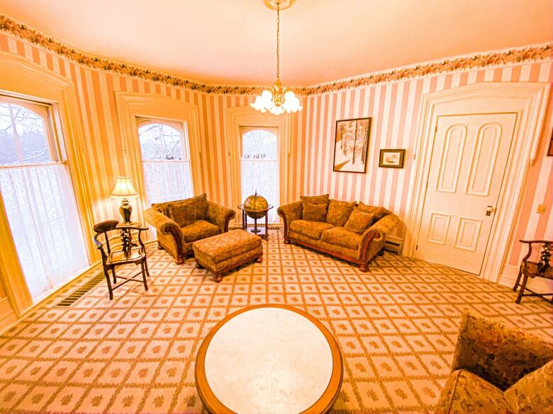 Bed & Breakfast Butler House At The Cherry Creek Inn