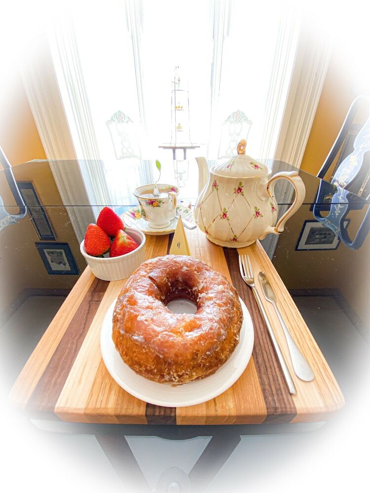 Bed & Breakfast Butler House At The Cherry Creek Inn
