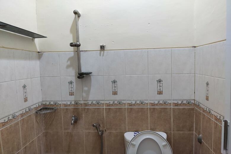 Hostal Spot On 2789 Omah Jenitra Syariah