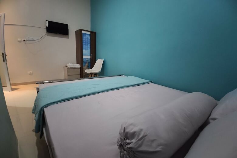 Hostal Spot On 2789 Omah Jenitra Syariah