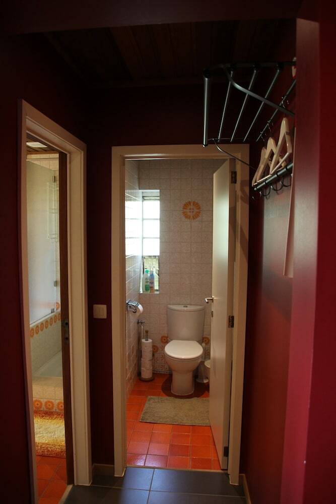 Green Hill Apartment