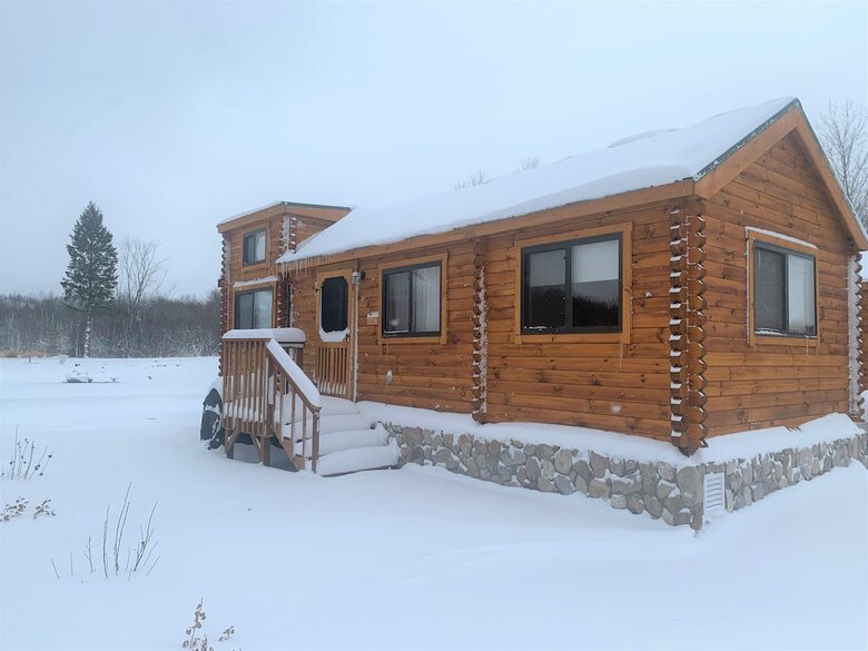 Cabana Mont Du Lac Resort