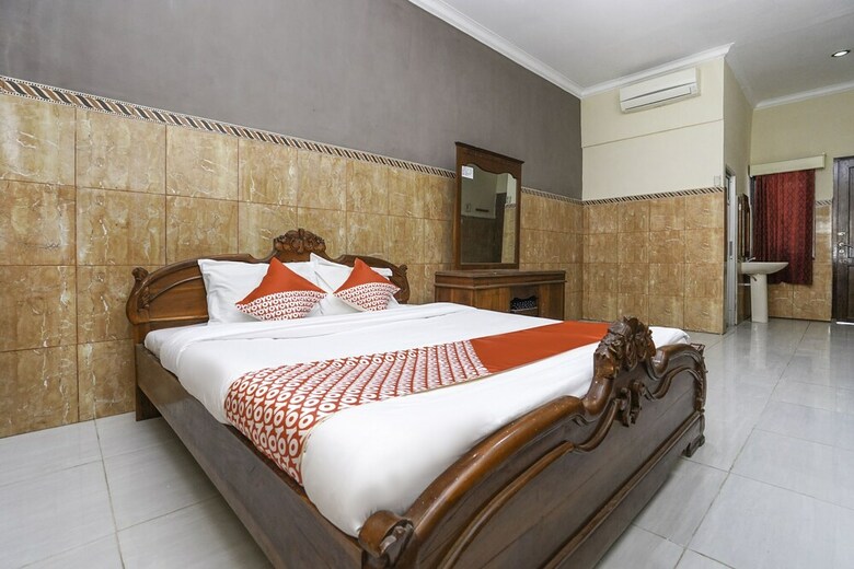 Hotel Madinah Syariah