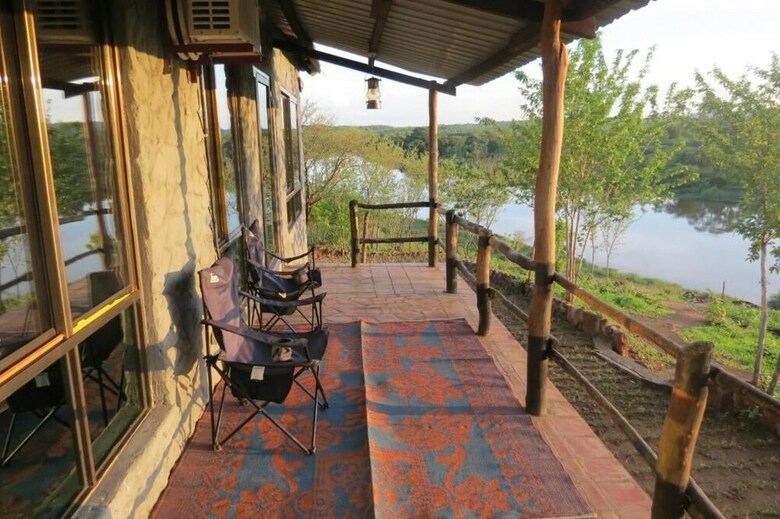Posada Mount Hermon Safari Cottages