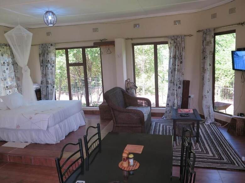 Posada Mount Hermon Safari Cottages