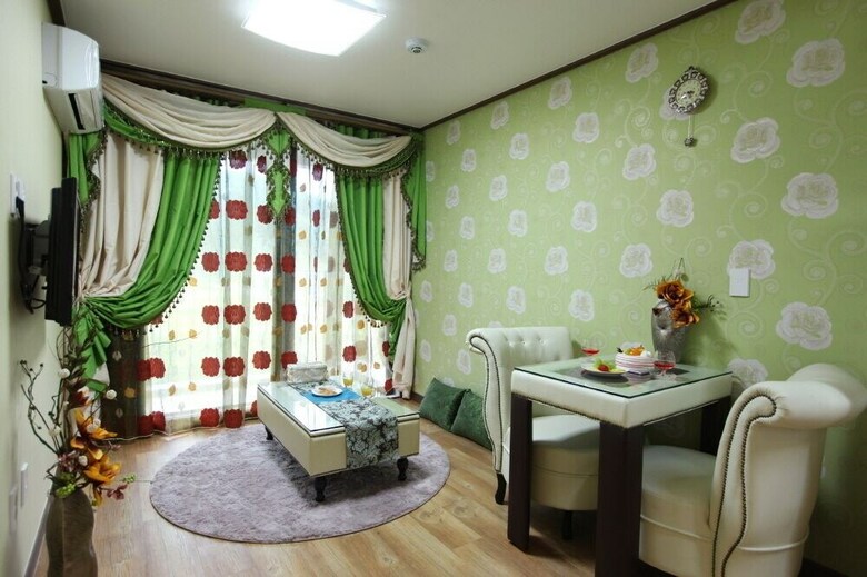 Platy Pension