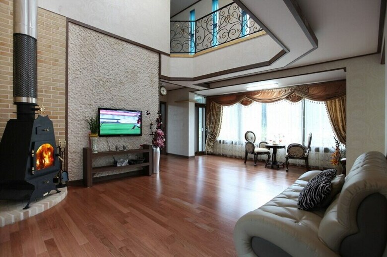 Platy Pension