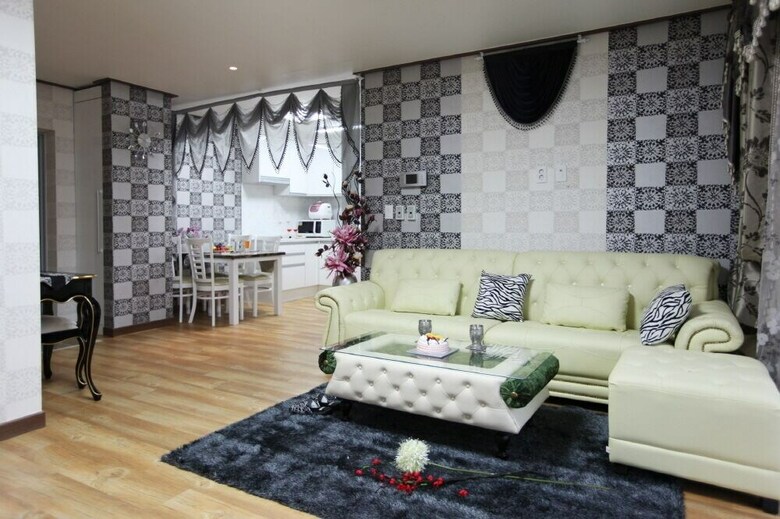 Platy Pension