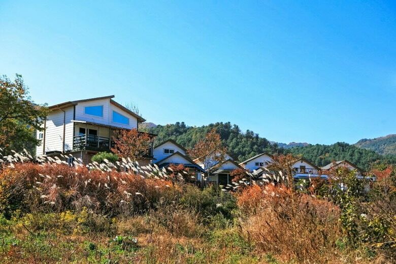 Yeoulmok Pension
