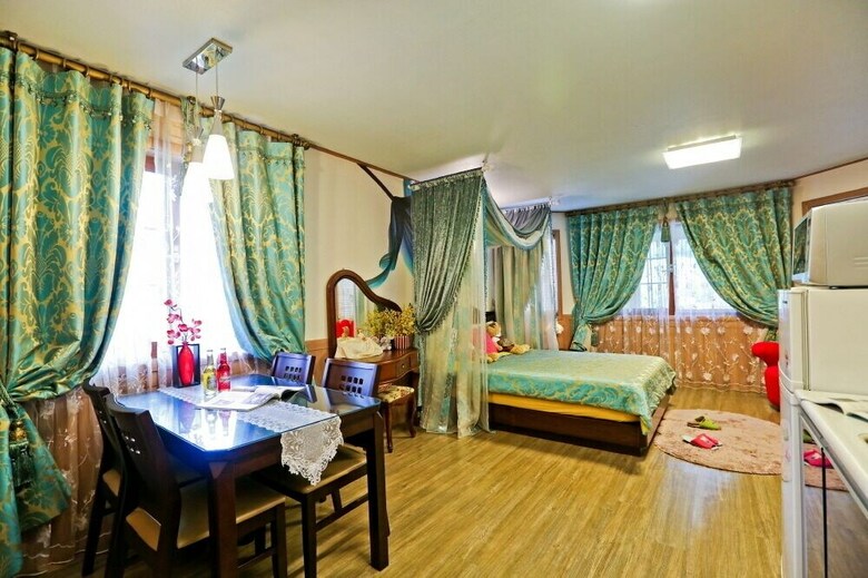 Lebois Pension