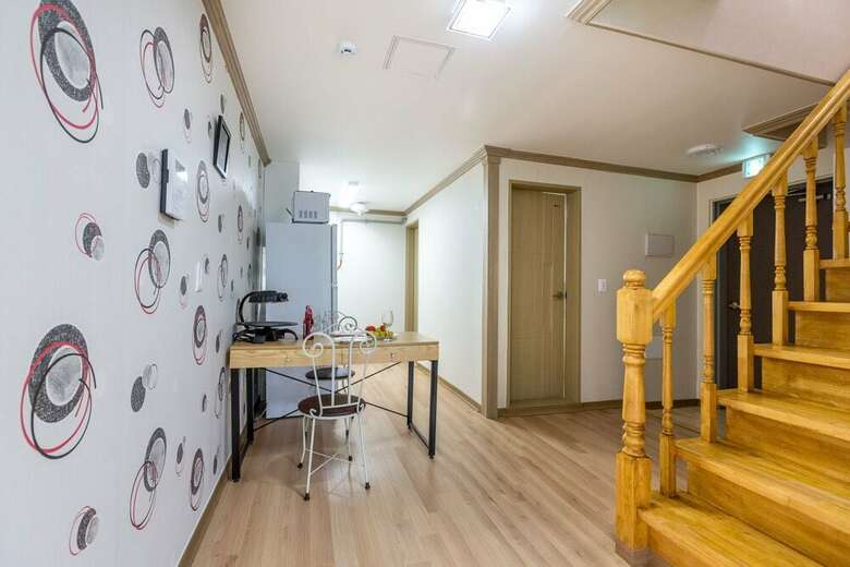 Pension Paradise Geoje (Beach)