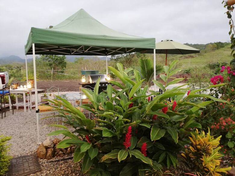 Estancia Jard�n Caba�as