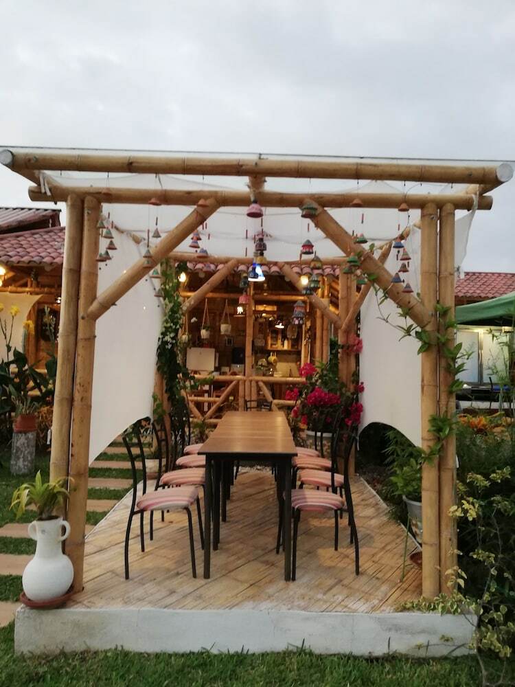 Estancia Jard�n Caba�as