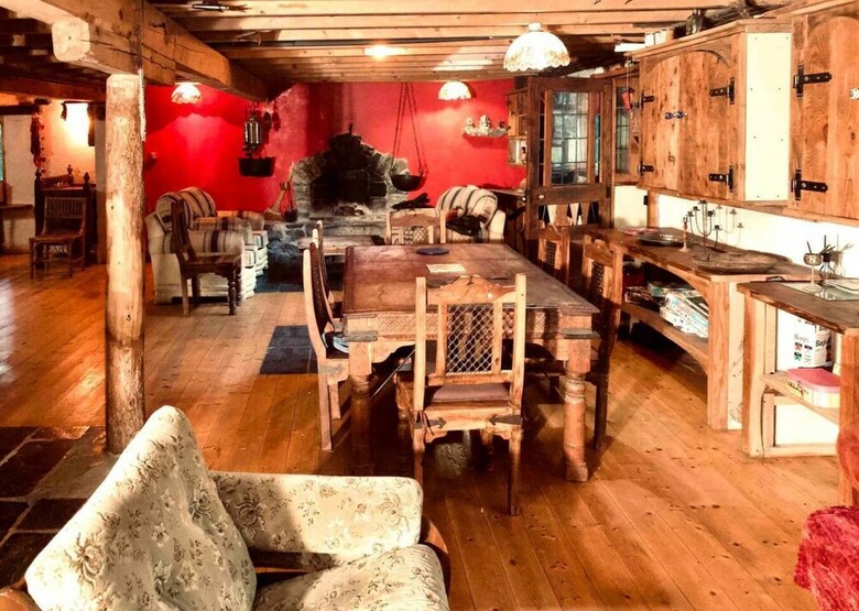 Unique Fairytale Farmhouse Near Galway