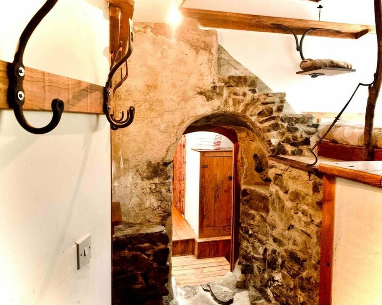 Unique Fairytale Farmhouse Near Galway