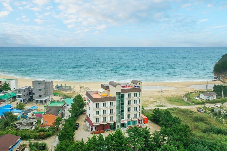 Hotel Goseong Bokee House