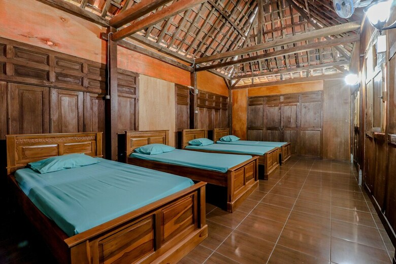 Hotel Homestay Omah Mbesi