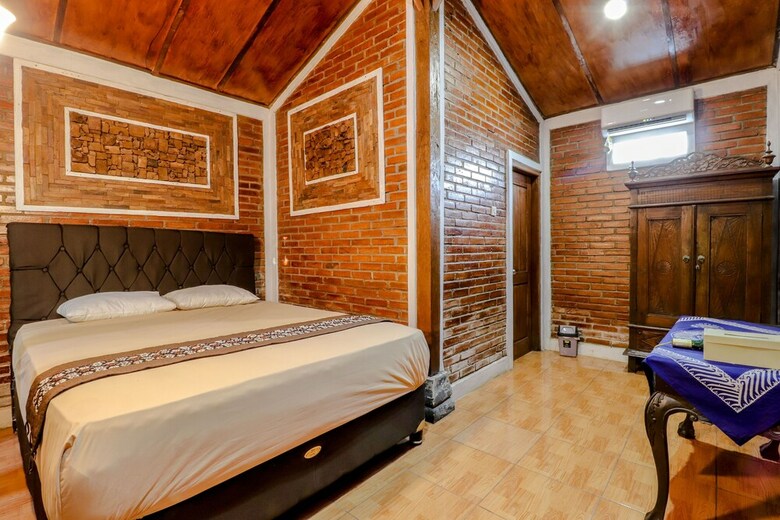 Hotel Homestay Omah Mbesi