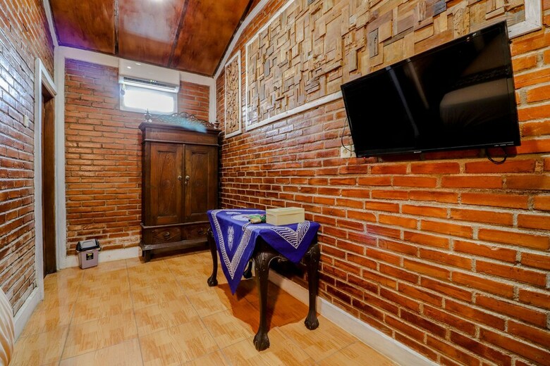 Hotel Homestay Omah Mbesi
