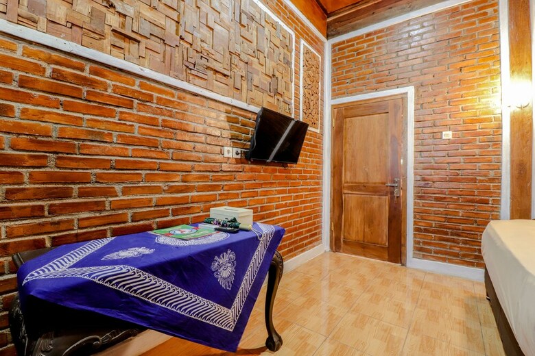 Hotel Homestay Omah Mbesi
