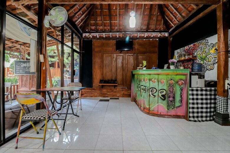 Hotel Homestay Omah Mbesi