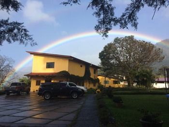 Hostal Villa Marita