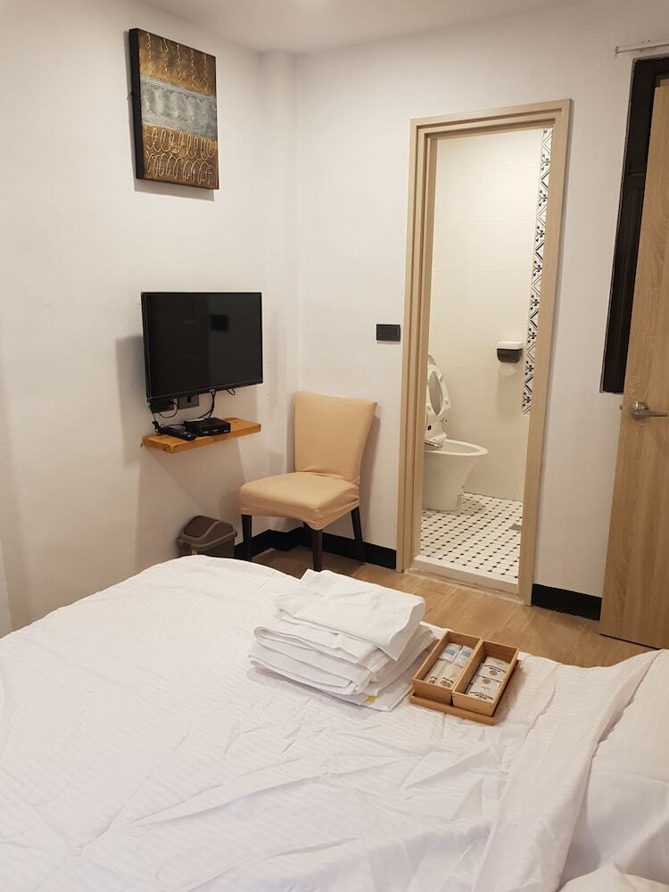 Hotel Old Wow
