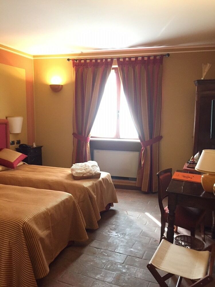 Hotel Da Carla Trattoria Con Locanda