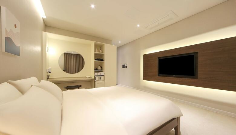 Hermon Hotel Gangseo