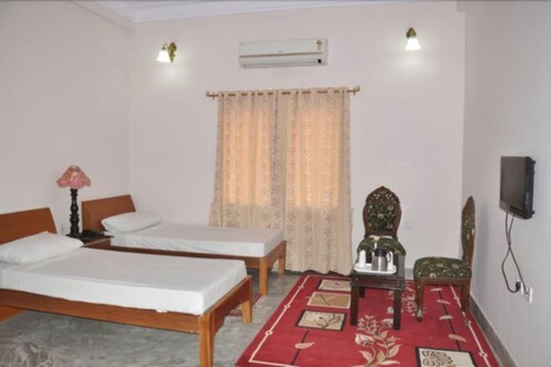 Hotel Satyam Palace