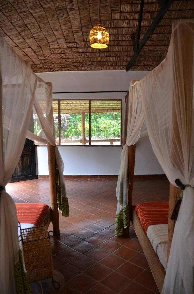 Posada Honey Badger Lodge