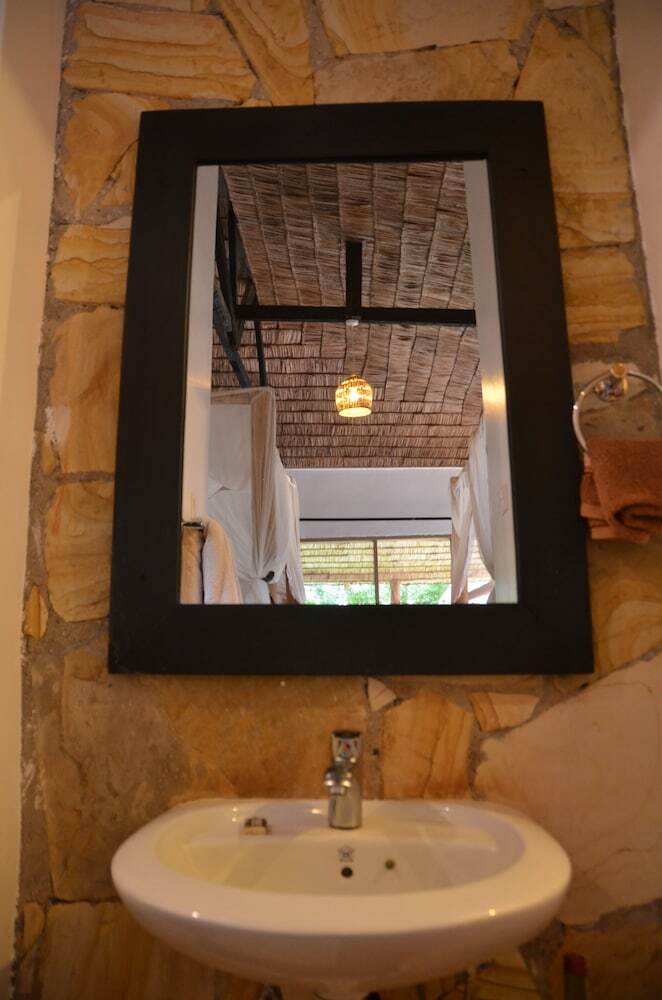 Posada Honey Badger Lodge