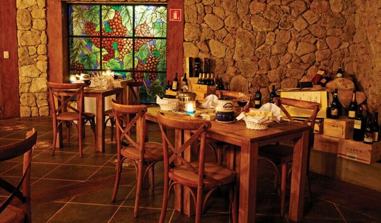 Hotel Blue Mountain Resort & Spa