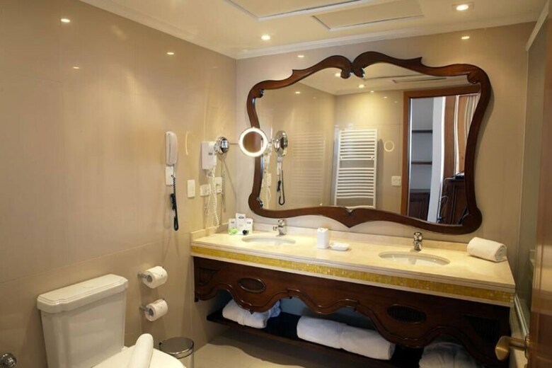Hotel Blue Mountain Resort & Spa