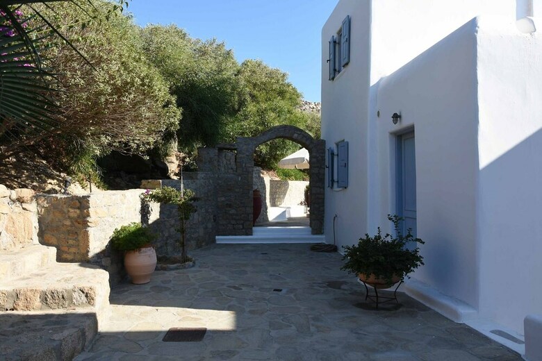 Villa Rogiana By The Pearls Collection