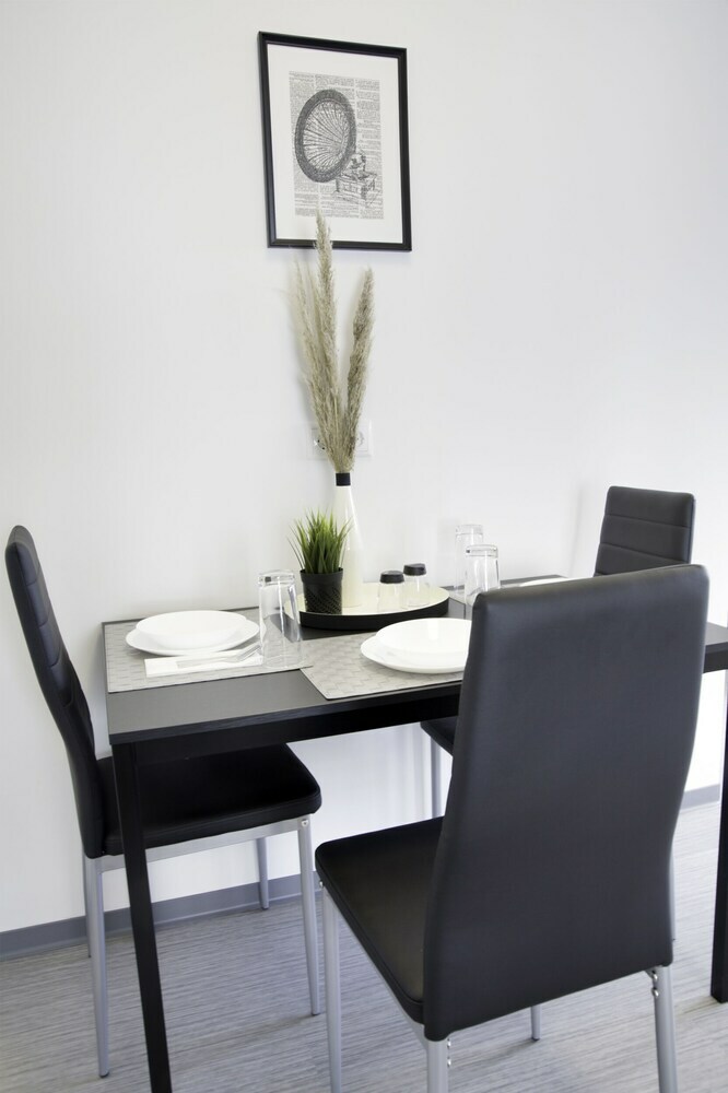 Prime Apartments And Rooms
