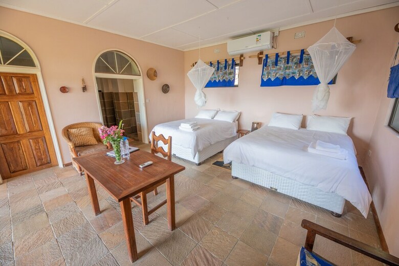 Posada Riverview Lodge & Wellness Centre