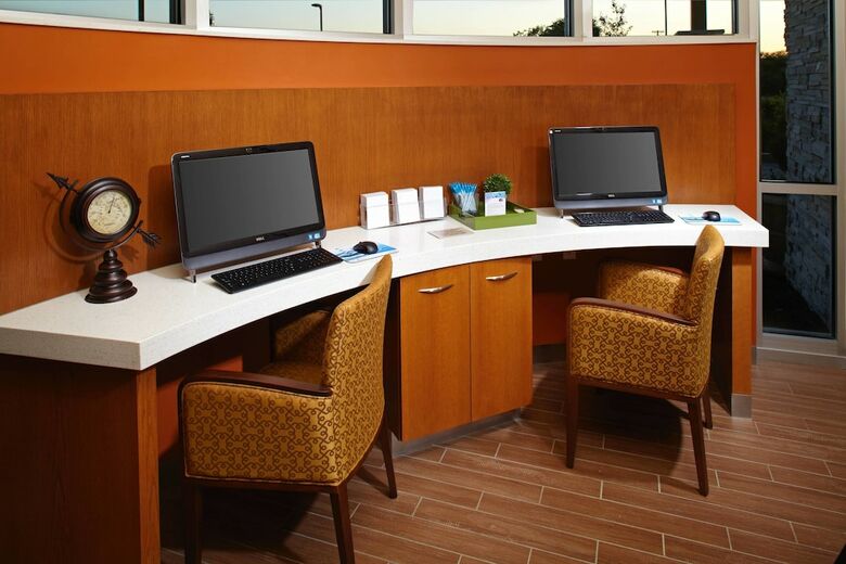 Hotel Springhill Suites Pittsburgh Latrobe