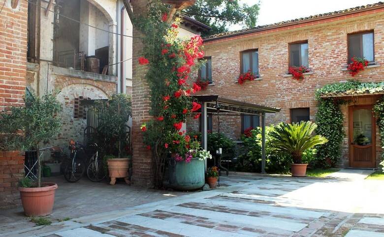 Posada Locanda Del Carrobbio