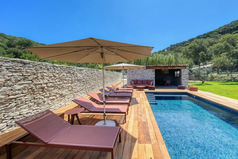 Villa Version Maquis