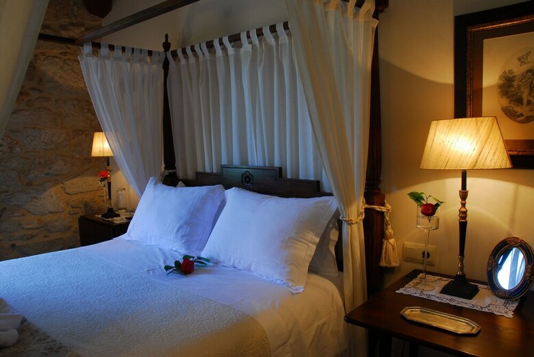 Agroturismo Rusticae Torre Do R�o