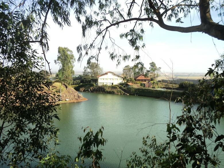 Hotel Lago Das Pedras