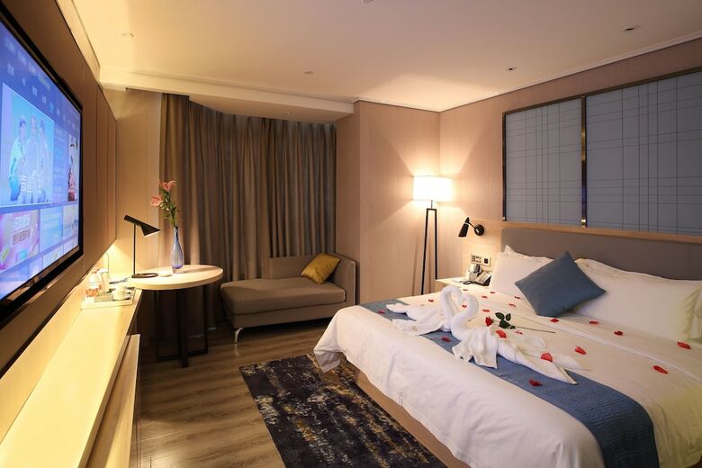 Zhenshang Hotel