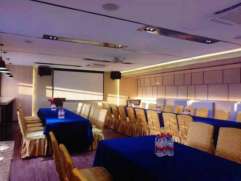 Zhenshang Hotel