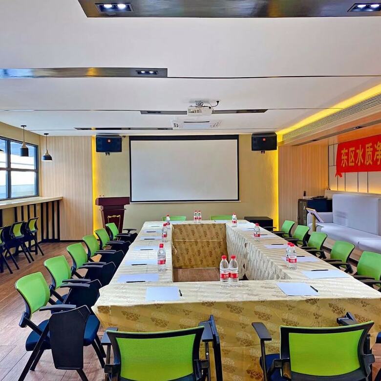 Zhenshang Hotel
