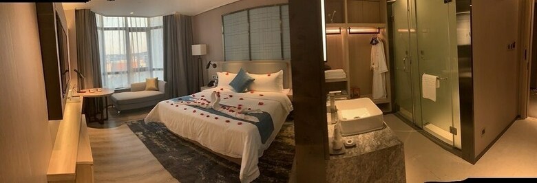 Zhenshang Hotel