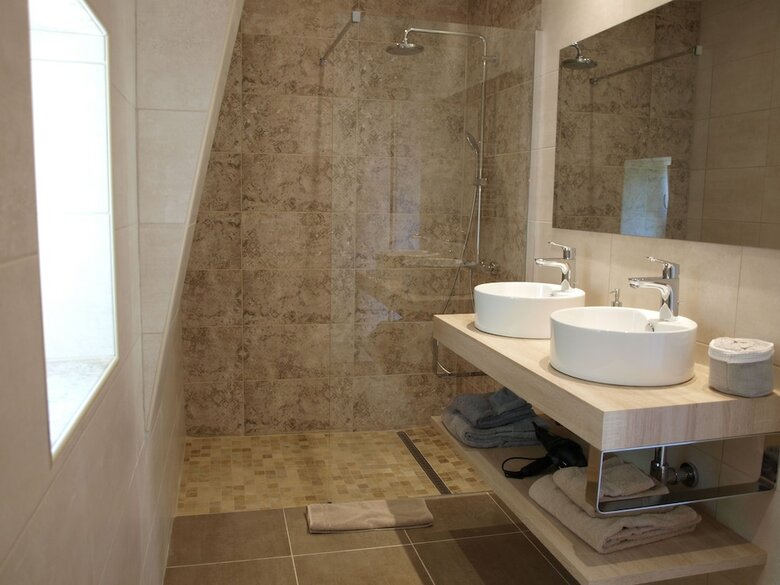 Domaine Des Pierres Blanches - B&B